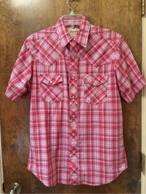 Wrangler Red and White Plaid Short-Sleeve Western Shirt